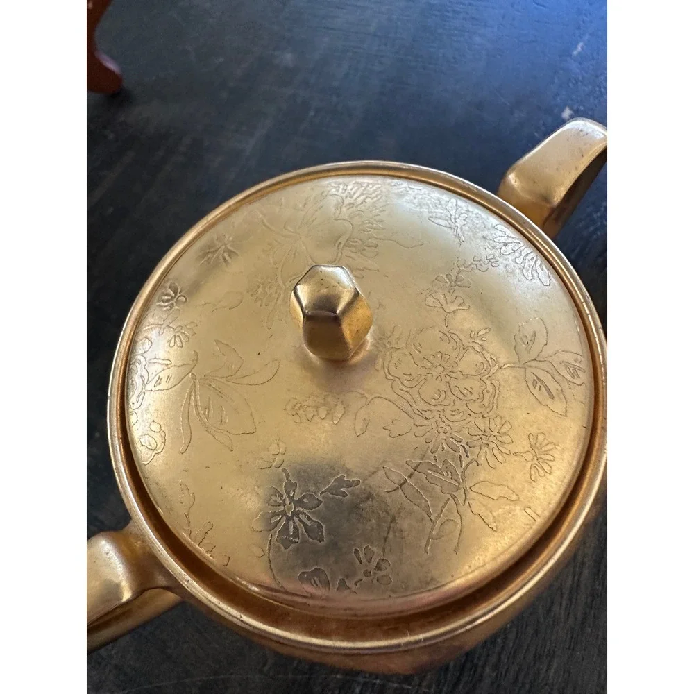 Vintage Gold Etched Floral Porcelain Creamer & Covered Sugar Bowl Set 11327 EUC
